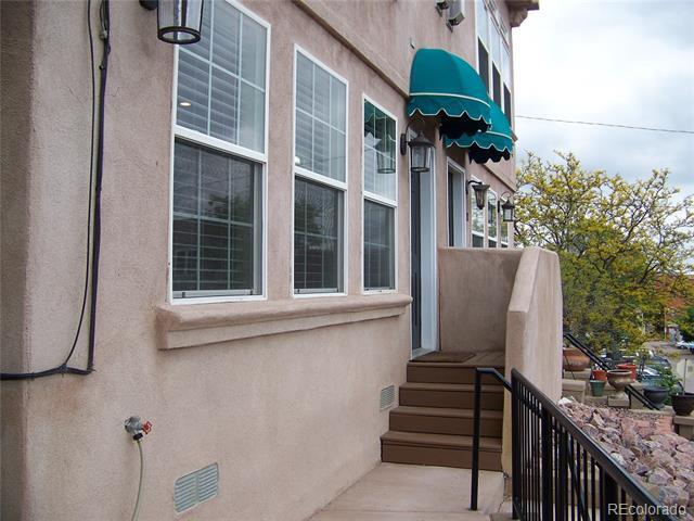 Building Photo - 2605 W Pikes Peak Ave