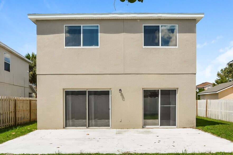 Building Photo - 13212 Canna Lily Dr
