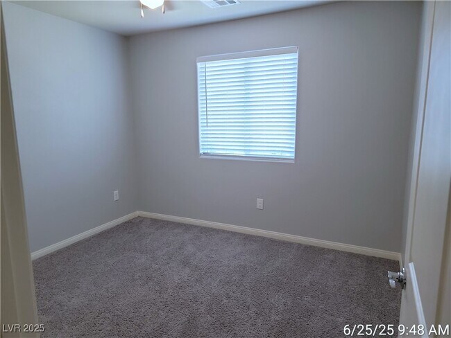 Building Photo - 3836 Lambent Ave