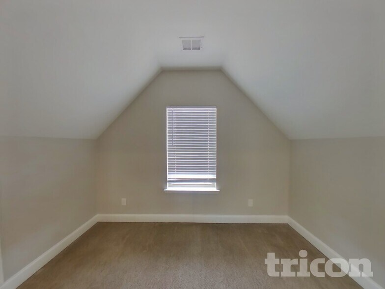 Building Photo - 1430 Stone Ridge Ct