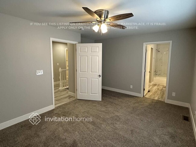 Building Photo - 5545 N Gibraltar St