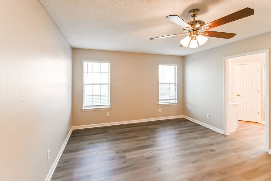 Building Photo - 6456 Birch Mill Cove