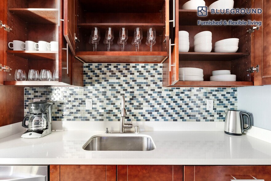 Building Photo - 235 Arlington Rd