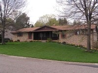 Building Photo - 2131 Mohler Dr NW