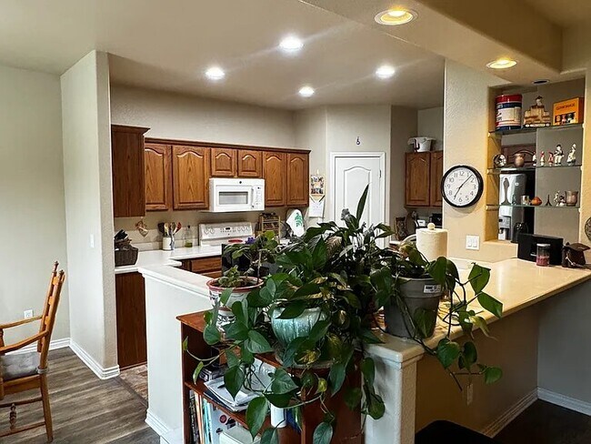 Building Photo - 2684 Cinnabar Rd