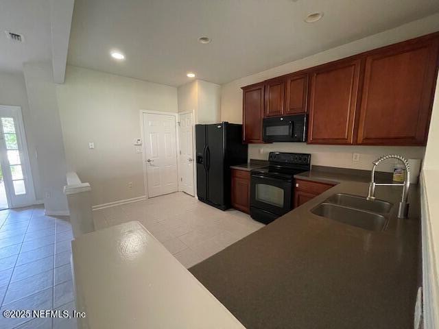 Building Photo - 4238 Highwood Dr