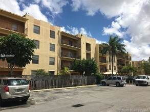 Building Photo - 5705 W 20th Ave