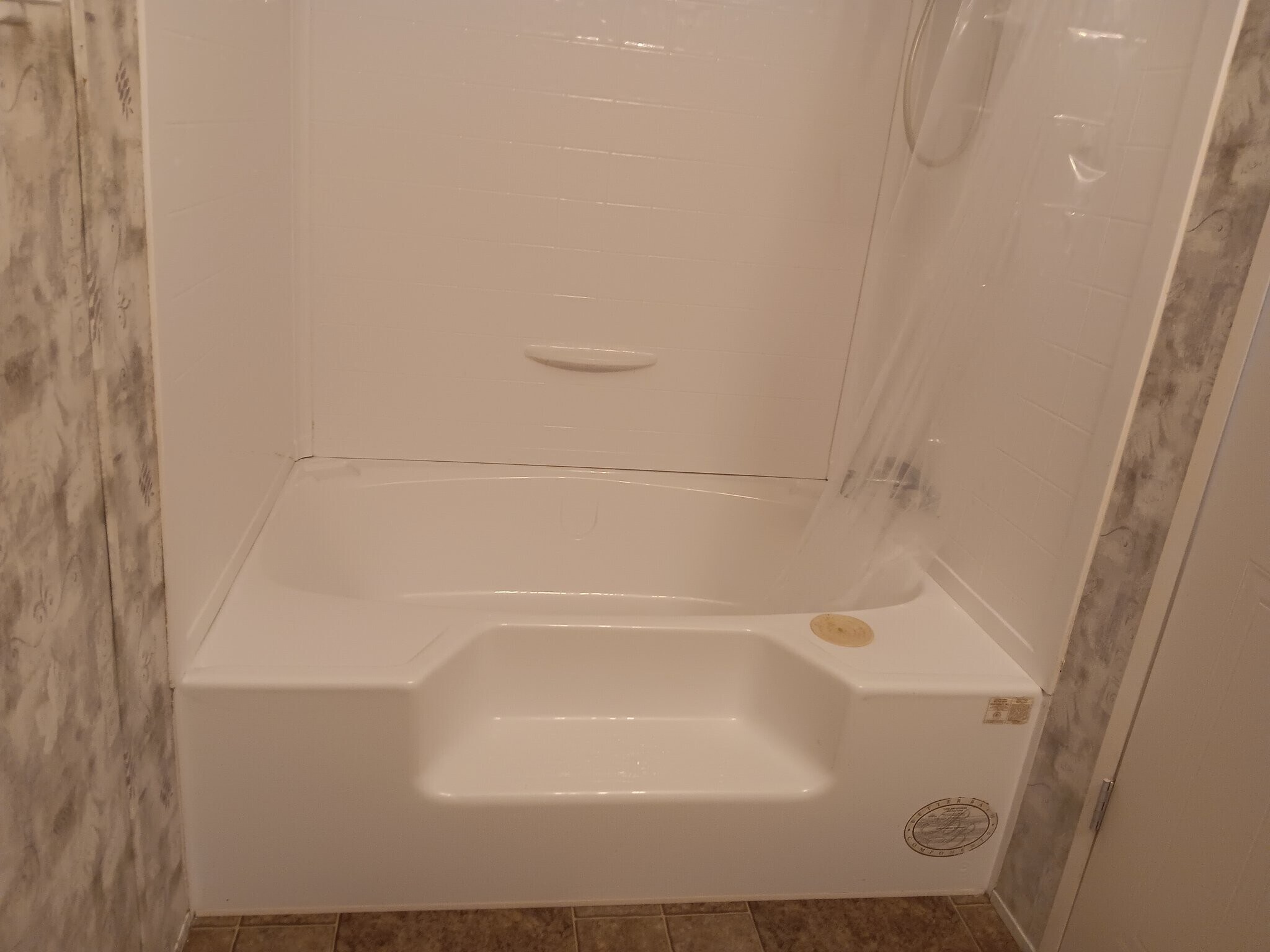 Building Photo - 5540 Rainbow Dr