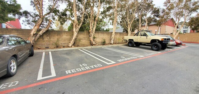 Building Photo - 2225 Exposition Dr