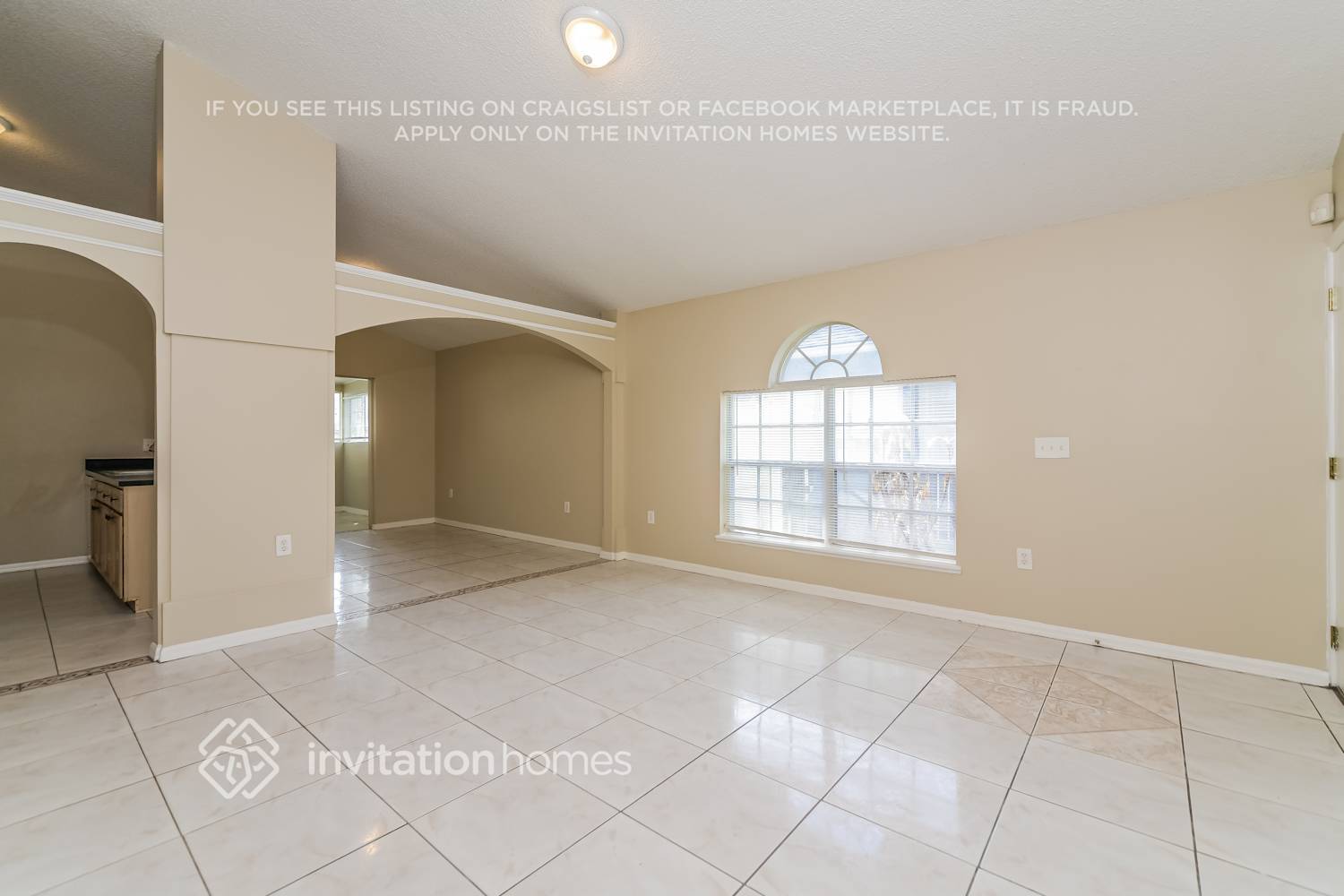 Building Photo - 2419 Parsons Pond Cir