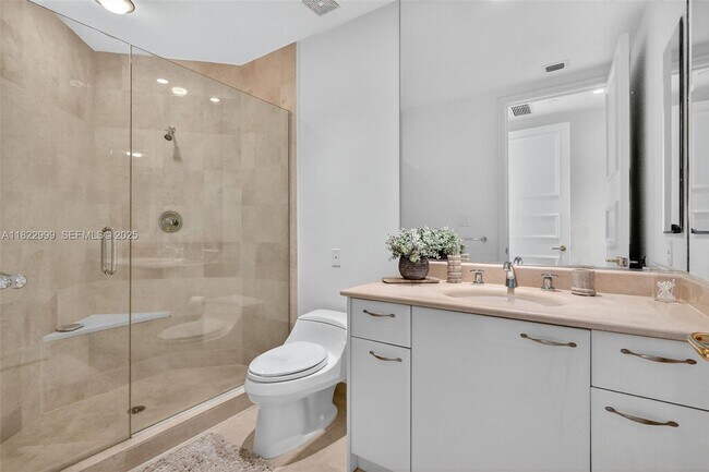 Building Photo - 20155 NE 38th Ct