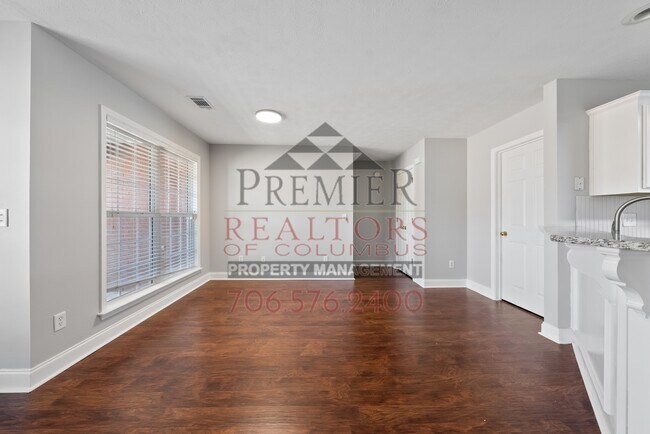 Building Photo - 8079 Garrett Pines Dr