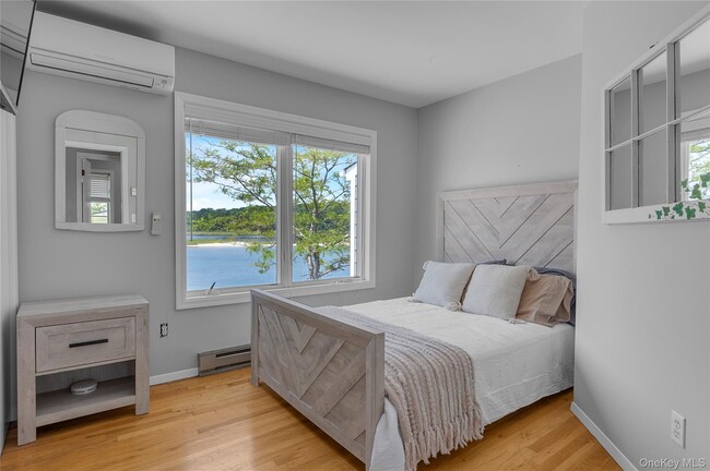 Building Photo - 286 Towd Point Rd