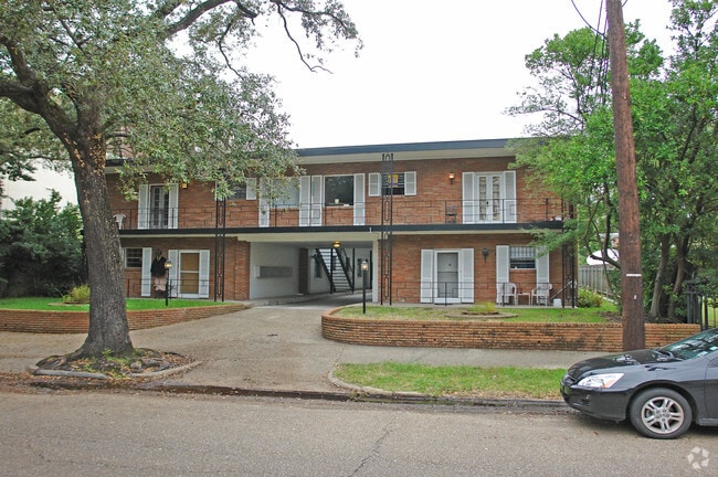 Exterior - 3615 St Charles Ave