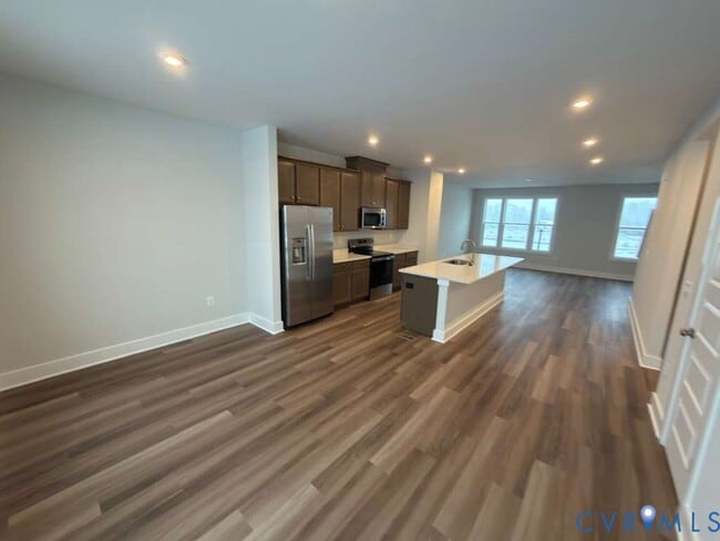 Building Photo - 9438 Alquist St