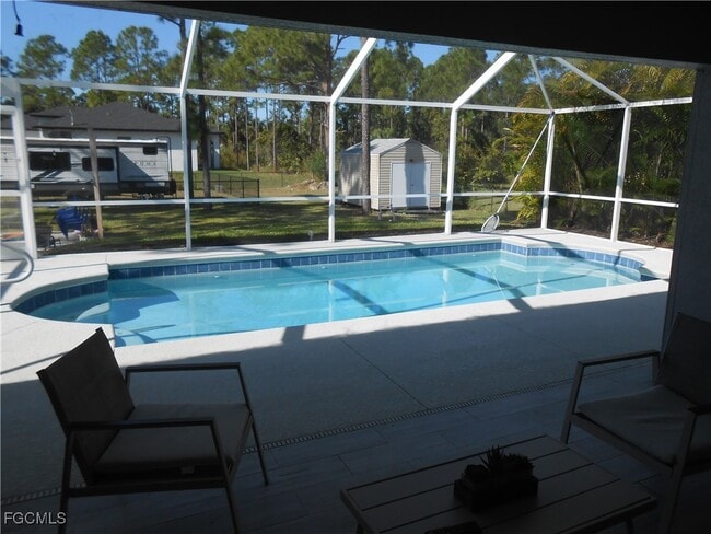 Building Photo - 601 Clayton Ave