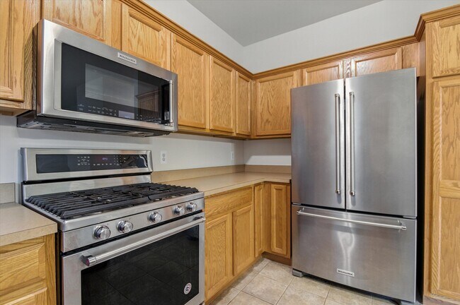 Building Photo - 1738 Weeping Willow Ct
