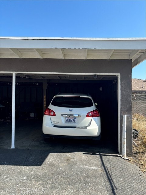 Building Photo - 605 W D St