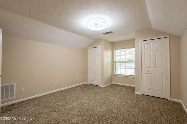 Building Photo - 1341 Grey Feather Ln