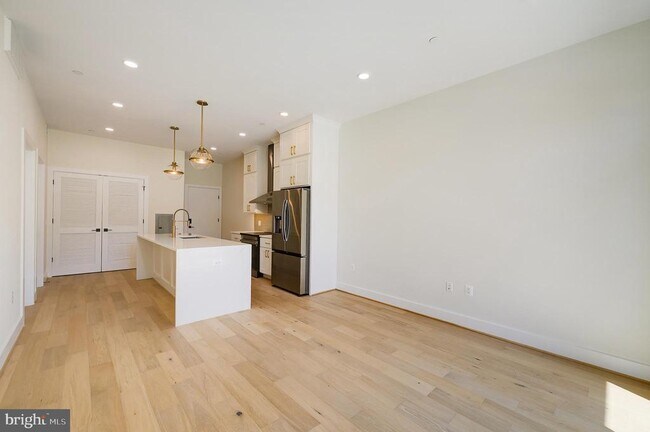 Building Photo - 4347 Harrison St NW