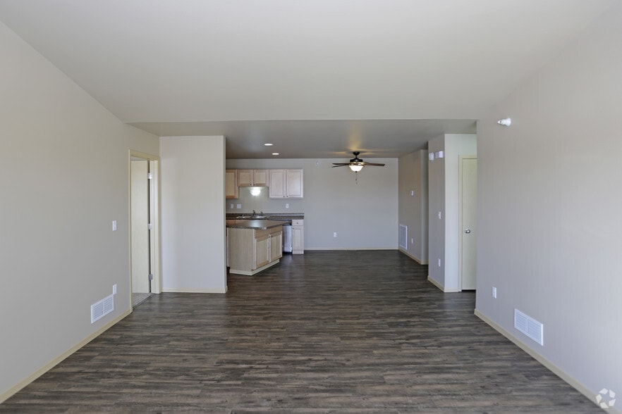 Three bedroom- living room - STEEPLE