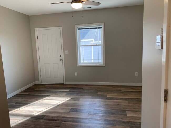 Building Photo - Staunton Townhomes 201-214