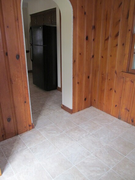 Dining area and back entry to kitchen - 2231 Hamilton St SW