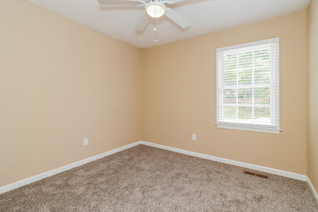Building Photo - 5380 Muirwood Pl