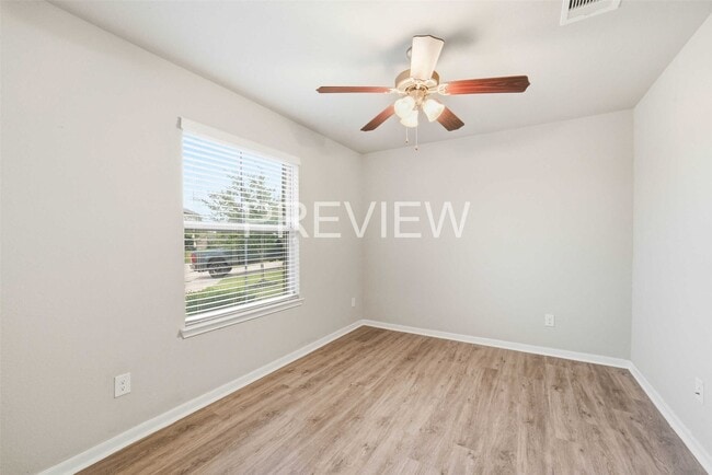 Building Photo - 29614 Nossers Ct