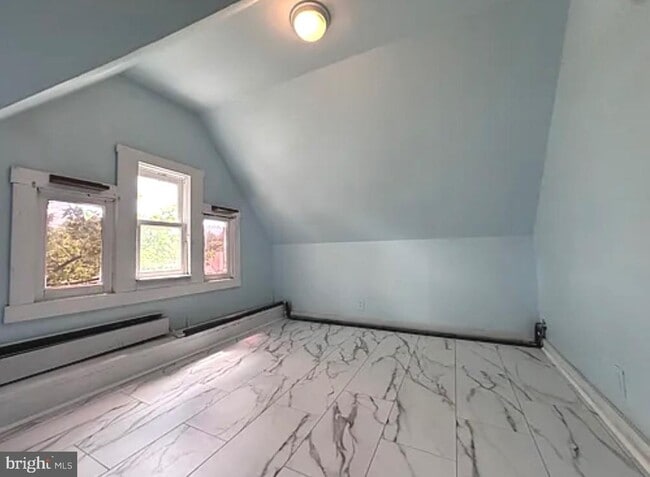 Building Photo - 110 S Broad St