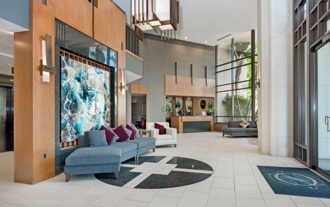 Building Photo - Bay View Condo at Park Place in Downtown San Diego