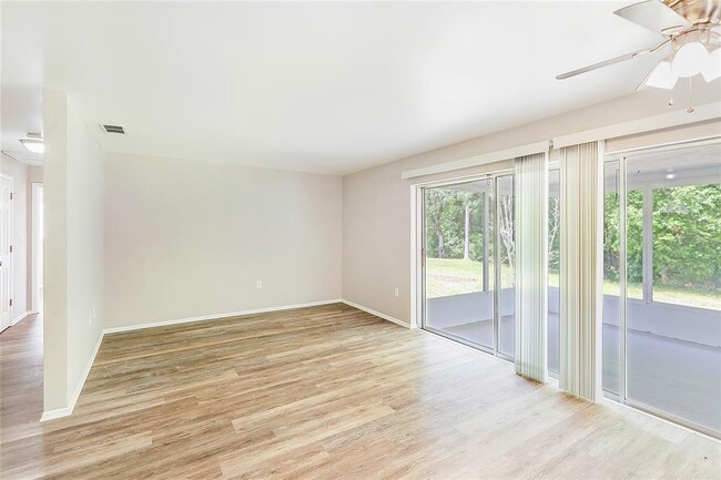 Building Photo - 2459 Indigo Dr