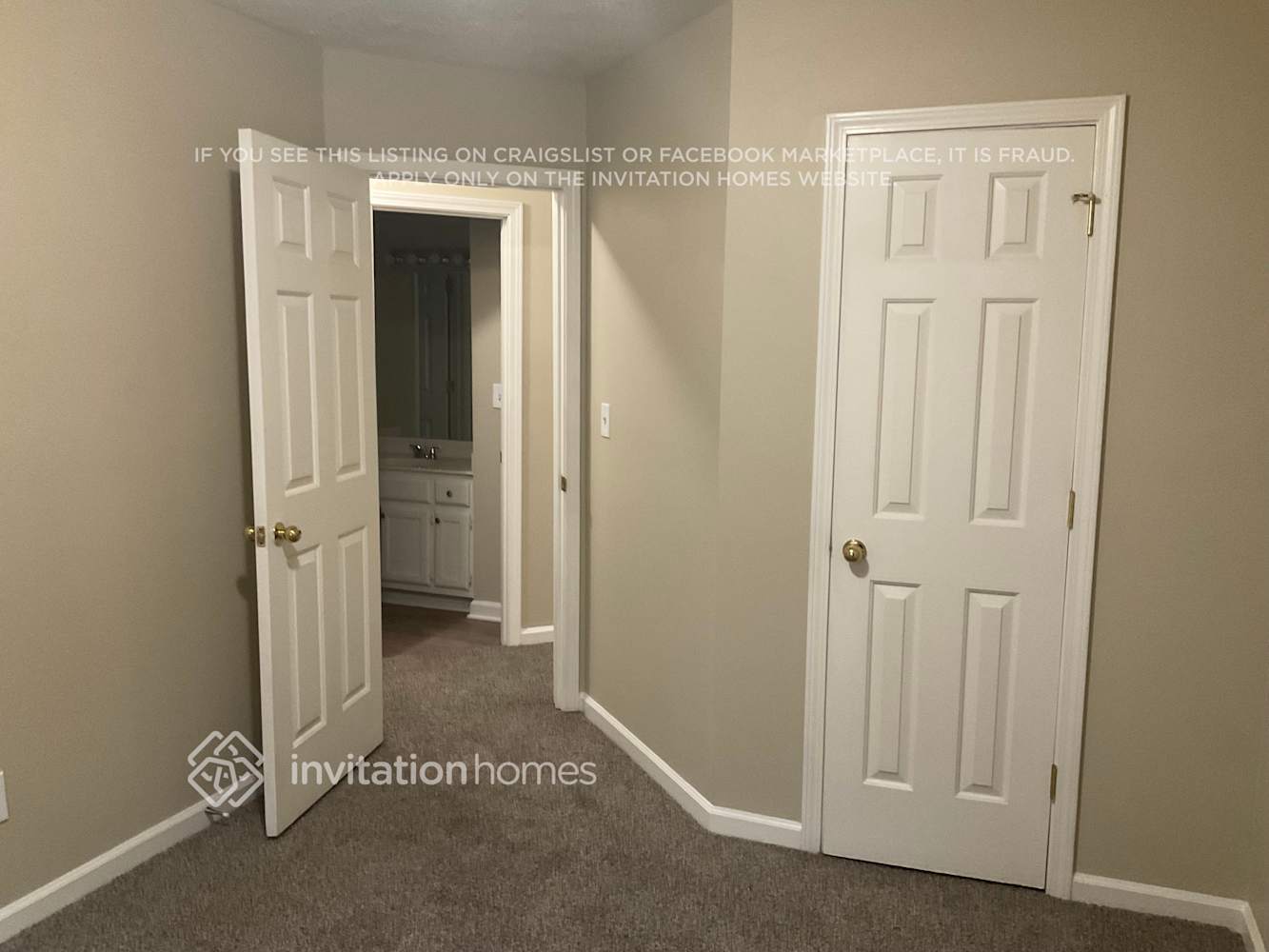 Building Photo - 1570 Canberra Dr