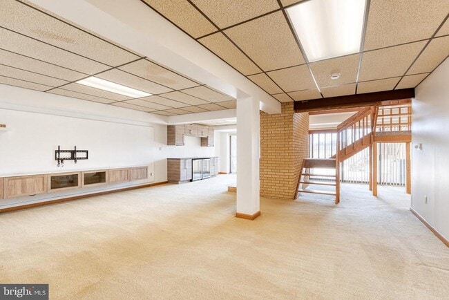 Building Photo - 18 Byway Rd
