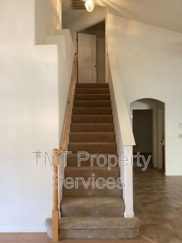 Building Photo - 10188 Gatemont Cir