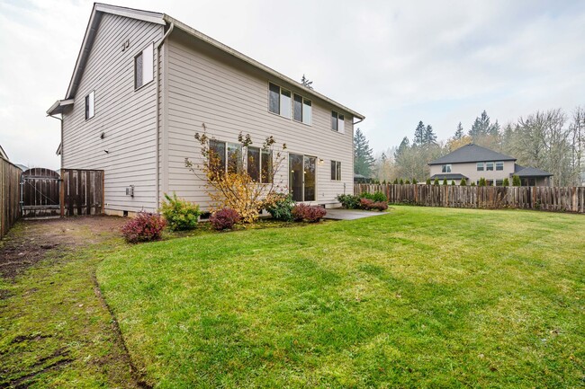 Building Photo - Desirable Camas Location - Hills at Round ...