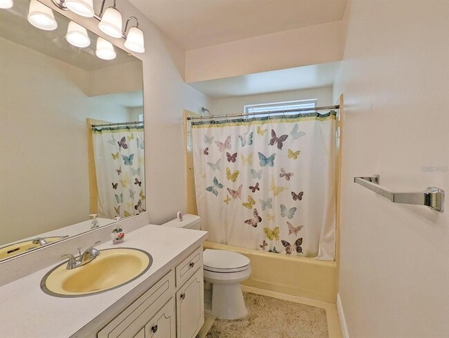 Building Photo - 18110 Dorman Rd