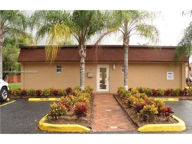 Primary Photo - 9970 SW 88th St