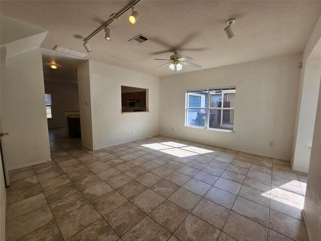 Building Photo - 304 Windridge Village Cove