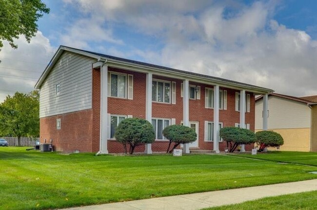 Primary Photo - 1136 Camellia Dr