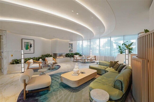 Building Photo - 900 N Ocean Blvd