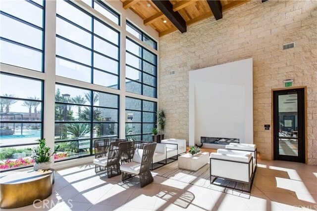 Building Photo - 125 Turnstone