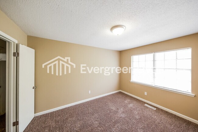 Building Photo - 113 Beasley Dr