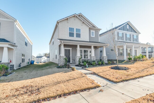 Building Photo - (Coming Soon) Beautiful 4 bedroom home in Belmont!