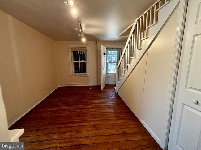 Building Photo - 8122 John Mosby Hwy