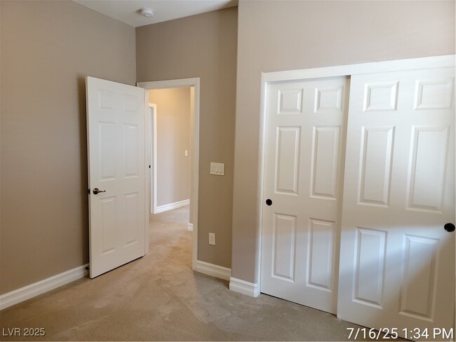 Building Photo - 9339 Fort Defiance Ave