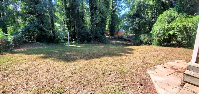 Building Photo - 755 Fallview Dr