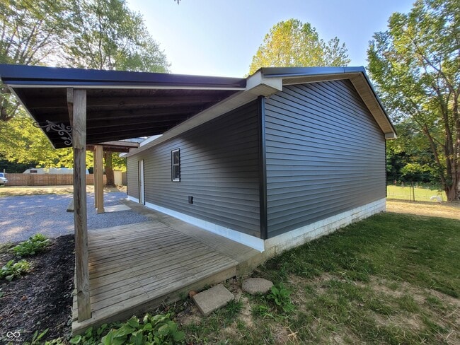 Building Photo - 127 Bailey Ln