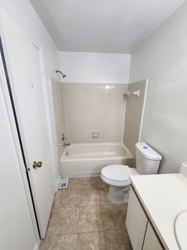 Building Photo - 3103 Rio Grande Trail