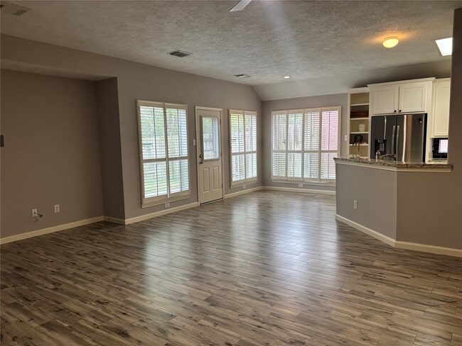 Building Photo - 3519 Pedernales Trails Ln